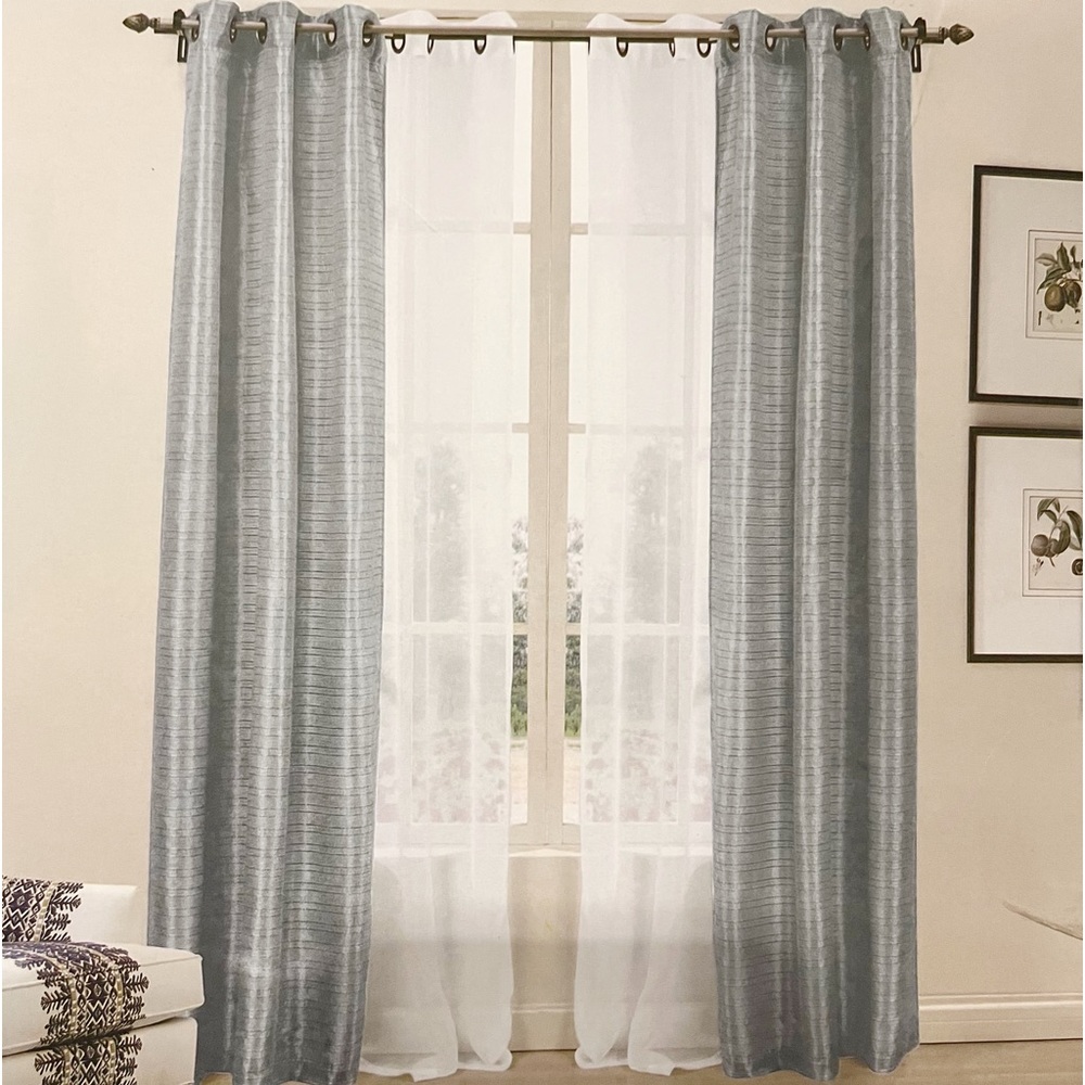 ❌SOLD❌Middleton Home Collection 4 Piece Window Panel Set